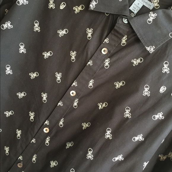 Martin Gordon embroidered skull button down - Picture 3 of 5